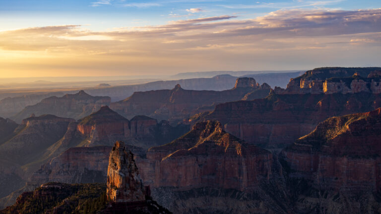 Sun raising at Grand Canyon